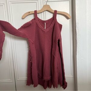 XS Free People Red Cold Shoulder Sweater